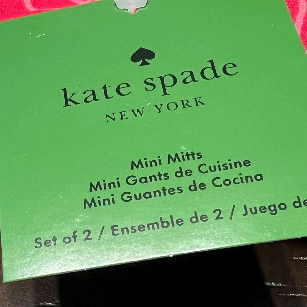 Kate Spade New York Red and Pink Heart Kitchen Towels and Mini Mitts